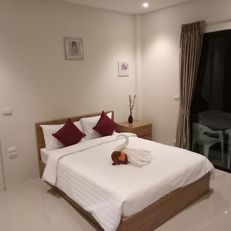 Baan Phunwanna Villa Ката Бийч Екстериор снимка