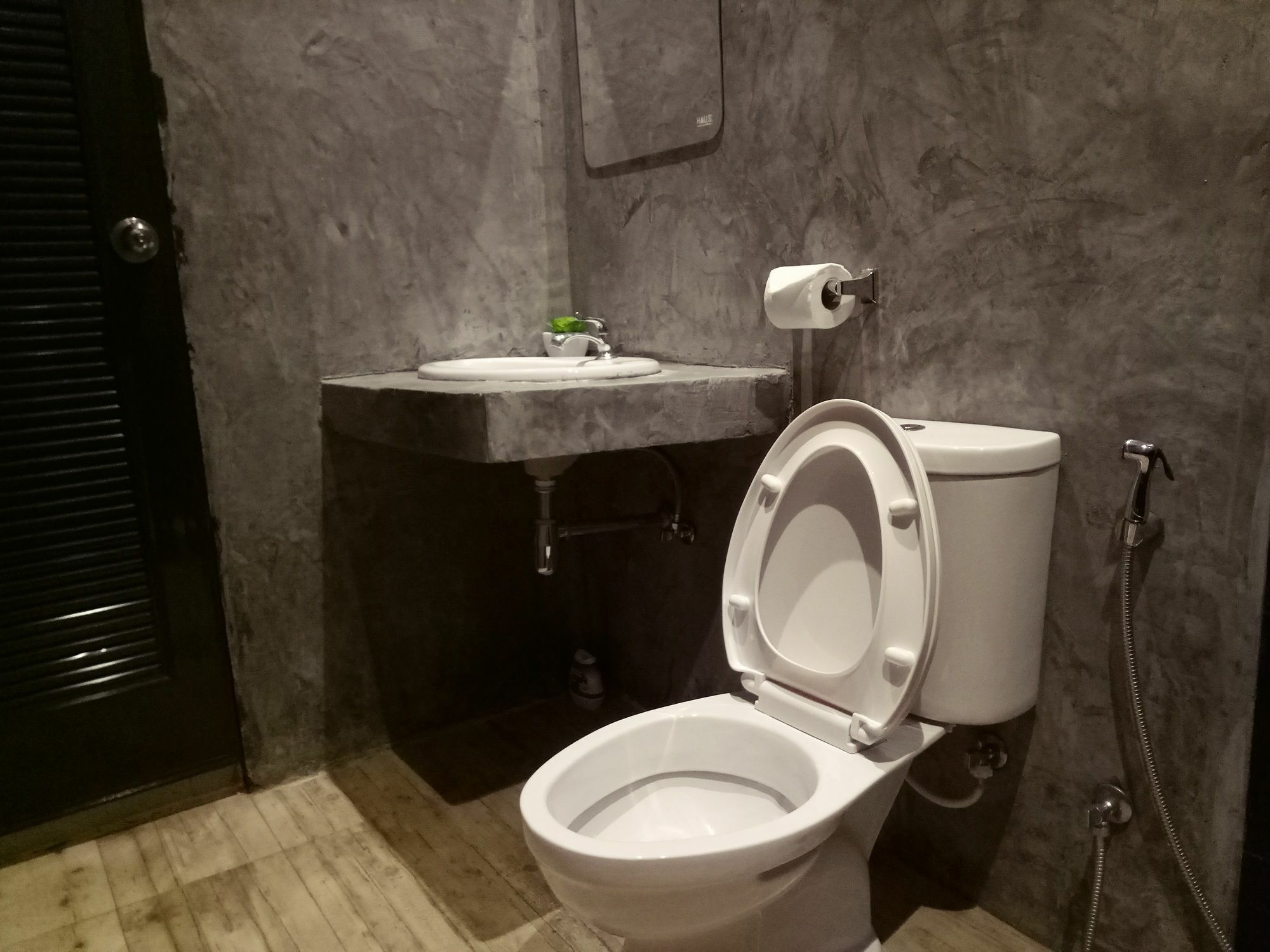 Baan Phunwanna Villa Ката Бийч Екстериор снимка